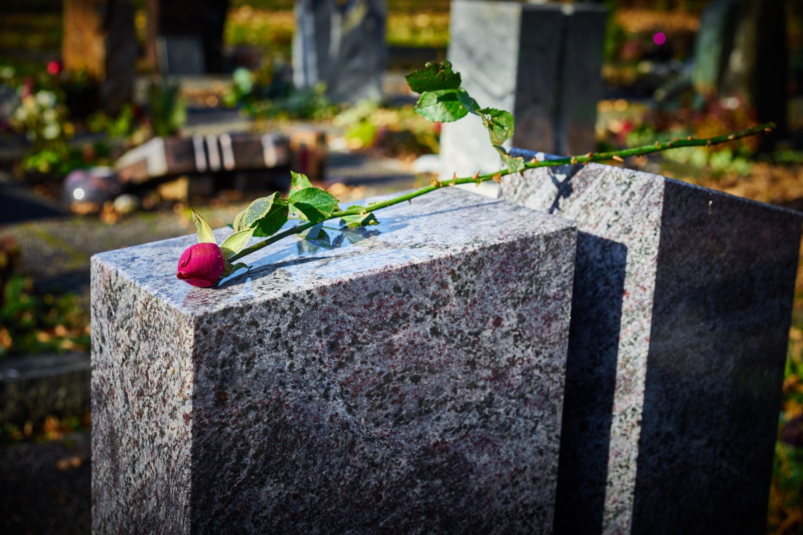 Mit Hautakiven Entis inti Tarkoittaa Kiviliike Heikkinen mit-hautakiven-entis-inti-tarkoittaa-kiviliike-heikkinen