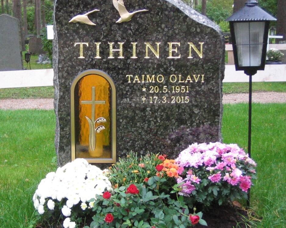 Mit Hautakiven Kaiverrus Maksaa Kiviliike Heikkinen mit-hautakiven-kaiverrus-maksaa-kiviliike-heikkinen